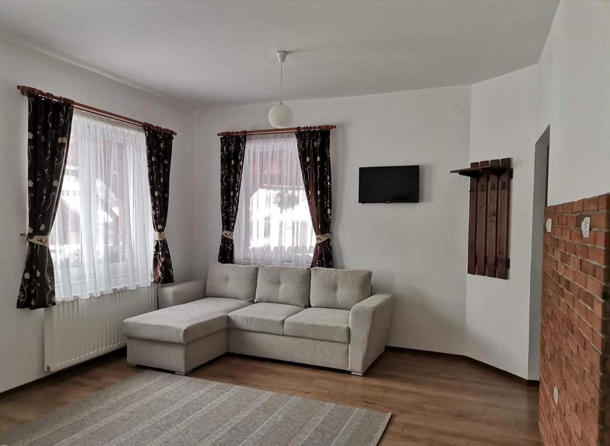 Hotel Dio Vendeghaz Praid Exteriér fotografie