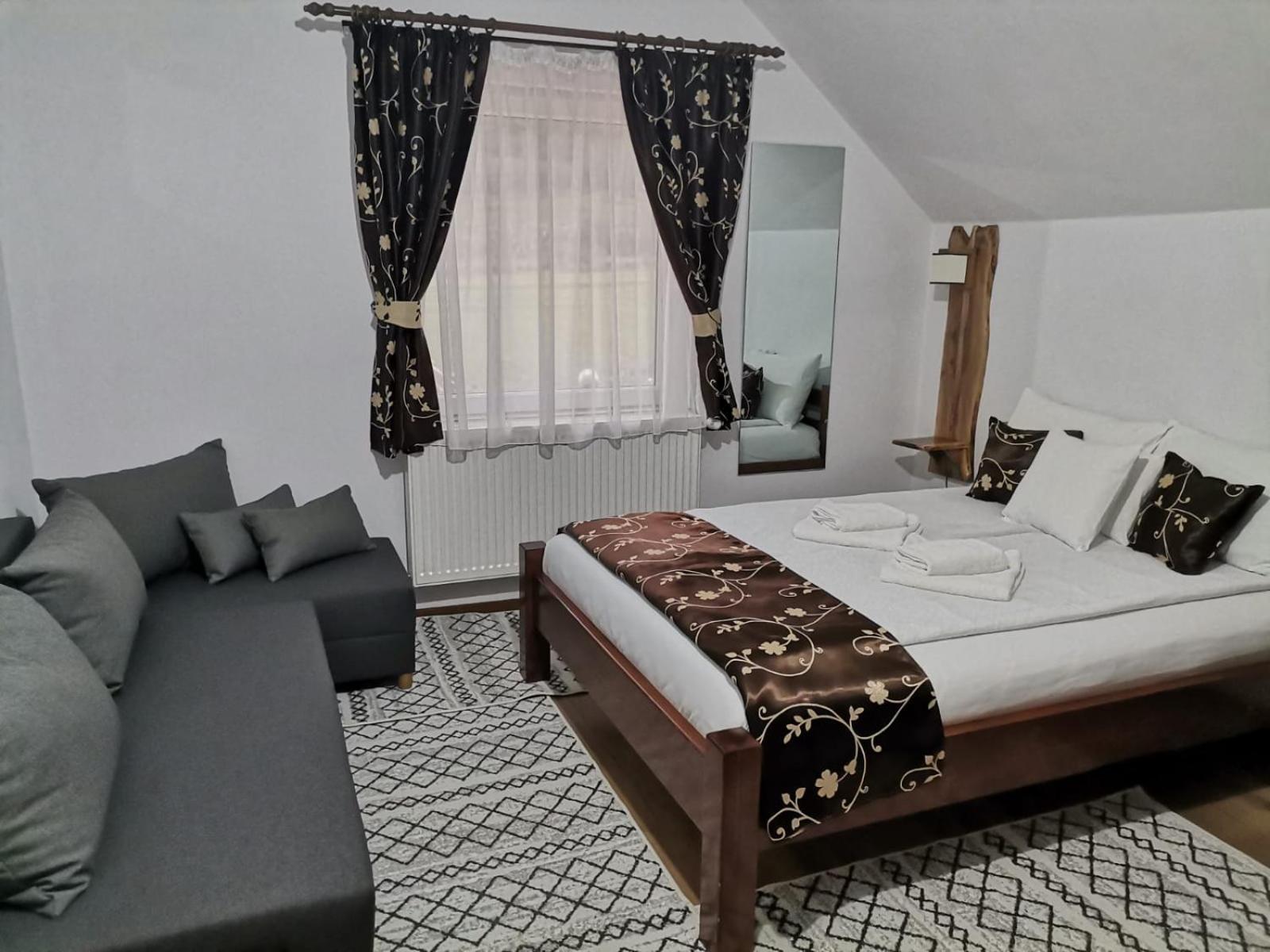 Hotel Dio Vendeghaz Praid Exteriér fotografie